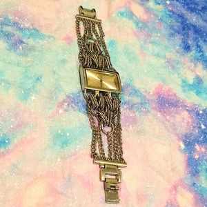 Beautiful AccuTime WATCH With Silver Chain and link Band.!⭐️